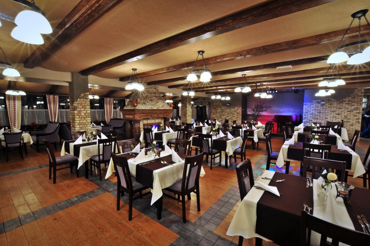 Amberroom Pruszcz Gdański Esterno foto